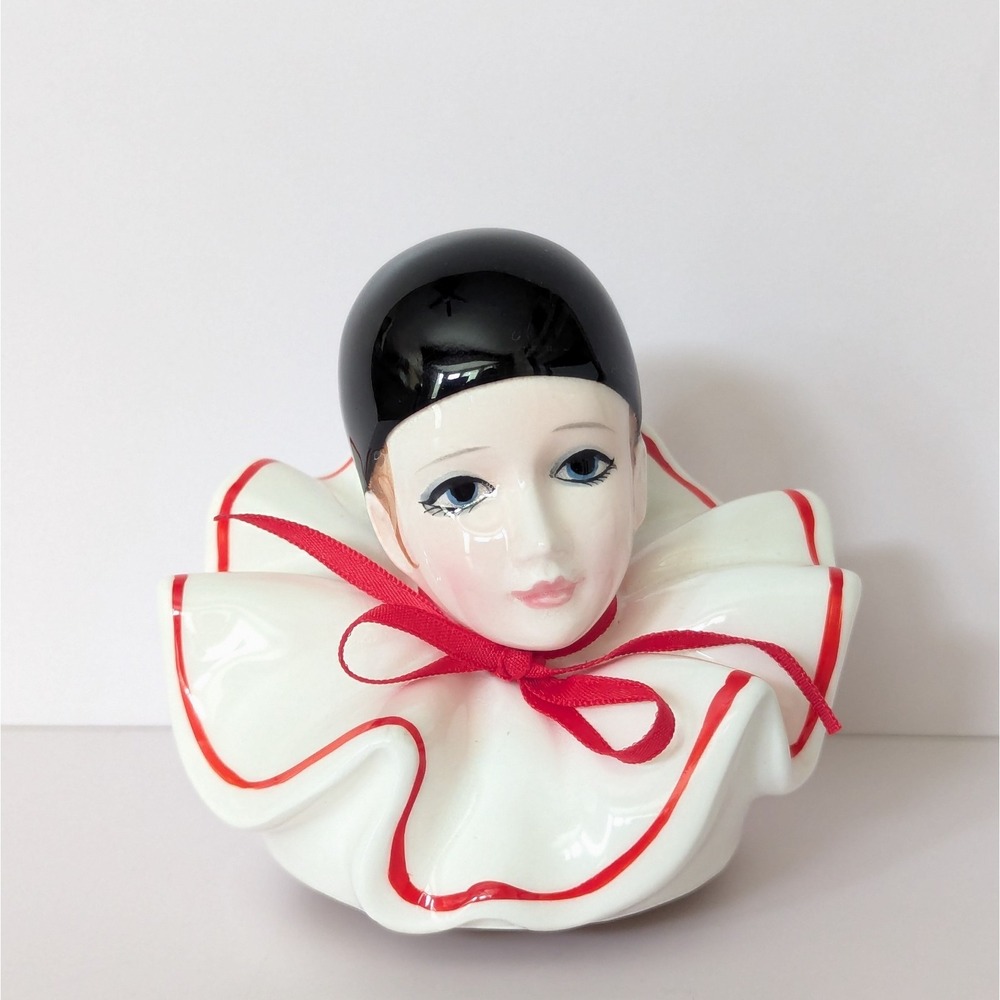 VTG 1981 Schmid Be a Clown Michel Oks French Pierrot Love Music Box Porcelain